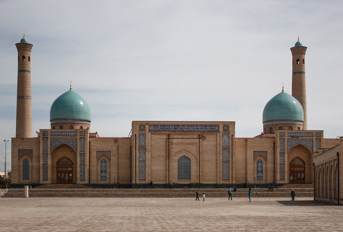 Uzbekistan eSIM - Roamic